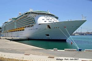 298- Malaga port